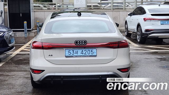 Audi A6 e-Tron Performance S line - фото 3