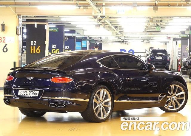 Bentley Continental GT 4.0 GT - фото 2