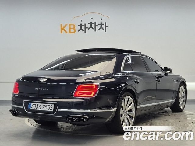 Bentley Flying Spur 3-го поколения 4.0 - фото 2