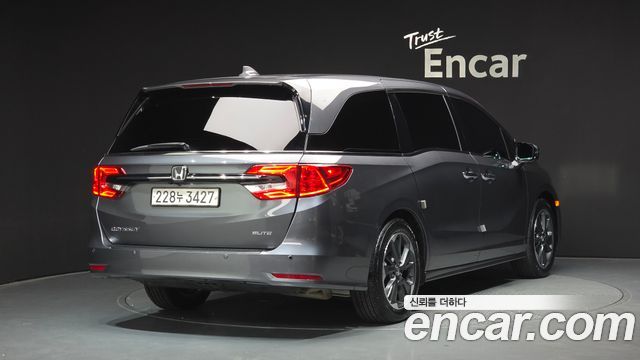 Honda Odyssey 3.5 5th - фото 1