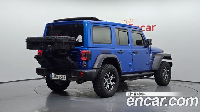 Jeep Wrangler JL 2.0 Rubicon Power Top 4Door - фото 1