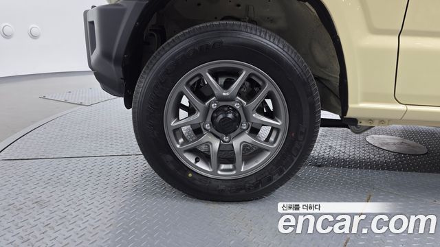 Suzuki Jimny 0.6 - фото 4