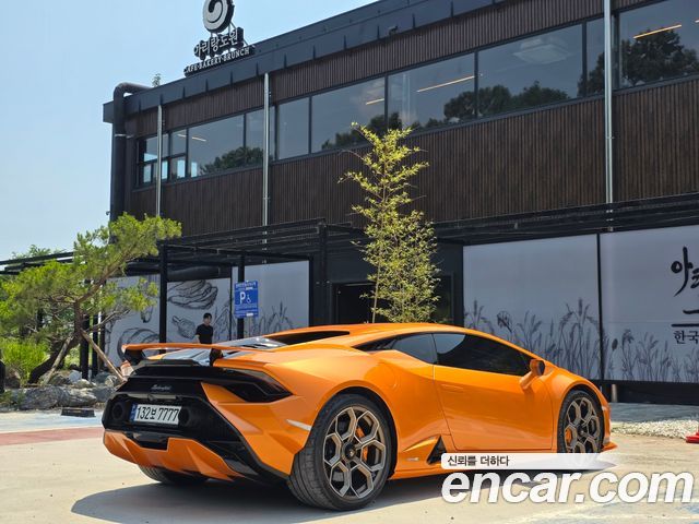 Lamborghini Huracan LP640-2 Tecnica - фото 3