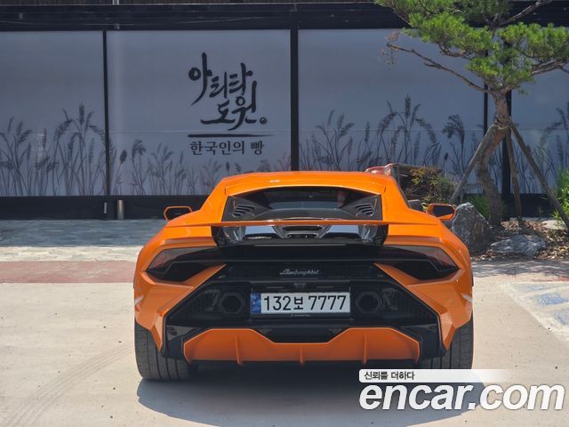Lamborghini Huracan LP640-2 Tecnica - фото 4