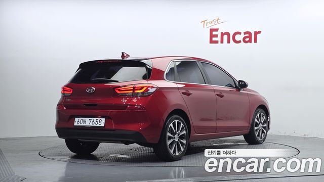 Hyundai i30 PD 1.4 Turbo Premium - фото 1