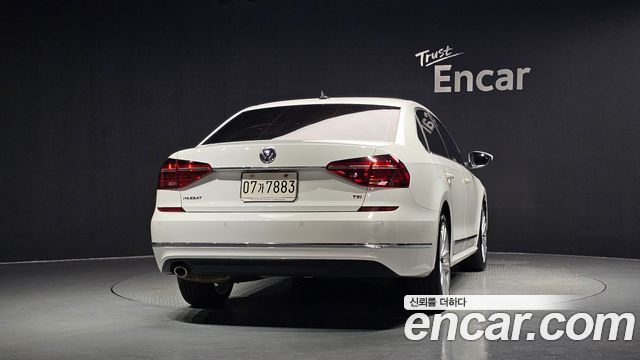 Volkswagen Passat New 2.0 TSI B7 - фото 3