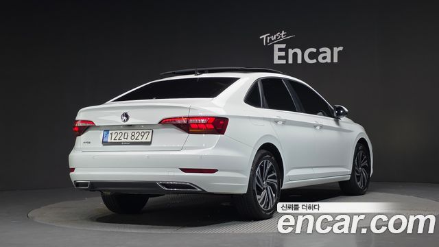 Volkswagen Jetta 7-го поколения 1.4 TSI Prestige - фото 1