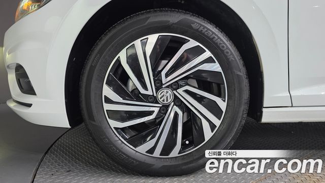 Volkswagen Jetta 7-го поколения 1.4 TSI Prestige - фото 4