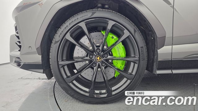 Lamborghini Urus 4.0 V8 - фото 4
