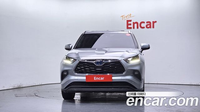 Toyota Highlander 4-го поколения 2.5 4WD Limited - фото 2