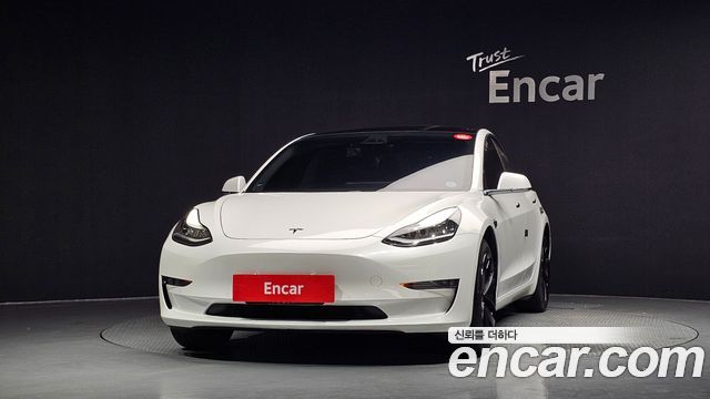 Tesla Model 3 Standard Range Plue RWD - фото 2