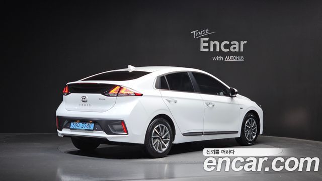 Hyundai Ioniq New Electric Q - фото 0