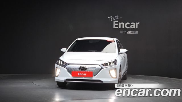 Hyundai Ioniq New Electric Q - фото 1