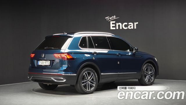 Volkswagen Tiguan 2-го поколения 2.0 TDI Prestige - фото 1