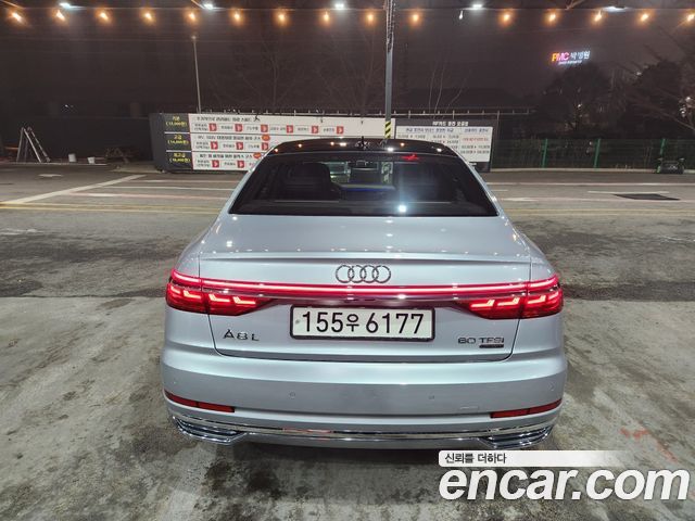 Audi A8 D5 60 TFSI Quattro LWB - фото 4