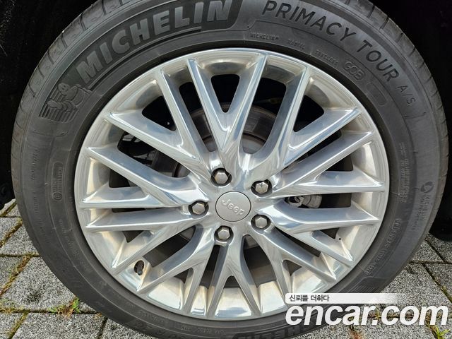 Jeep Cherokee 3.0 Diesel Overland Summit WK2 - фото 4