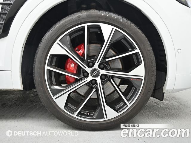 Audi SQ5 FY 3.0 TFSI Quattro Sportback - фото 4