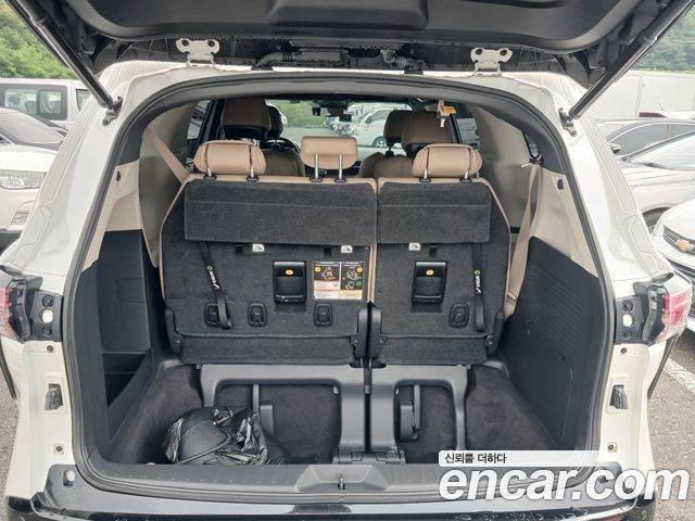 Toyota Sienna 4-го поколения 2.5 Hybrid AWD - фото 4
