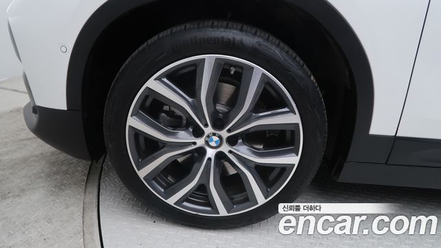 BMW X2 F39 xDrive20i Advantage - фото 4