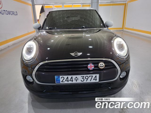 Mini Cooper D HIGH 3rd - фото 1