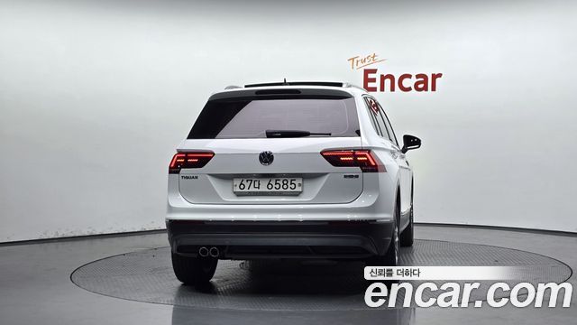 Volkswagen Tiguan 2-го поколения 2.0 TDI 4Motion Prestige - фото 3