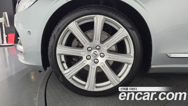 Volvo S90 D5 AWD Inscription - фото 4