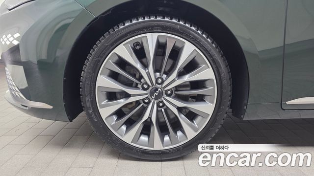 Kia K8 2.5 Gasoline 2WD Signature - фото 4