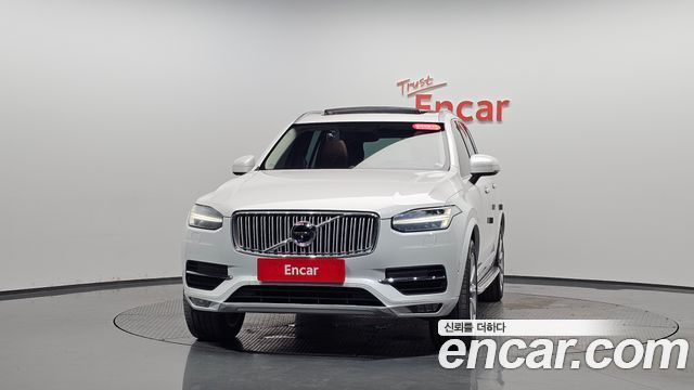 Volvo XC90 2-го поколения D5 Inscription - фото 1