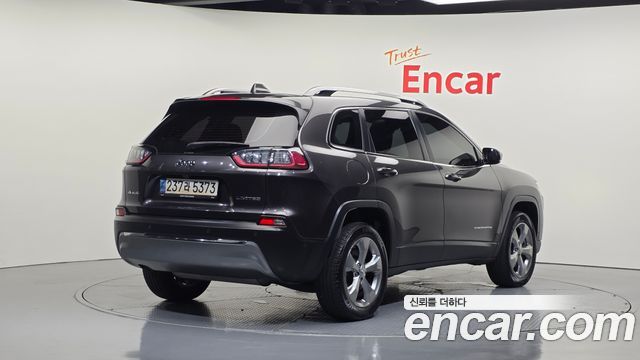 Jeep Cherokee KL 2.4 Limited AWD - фото 1