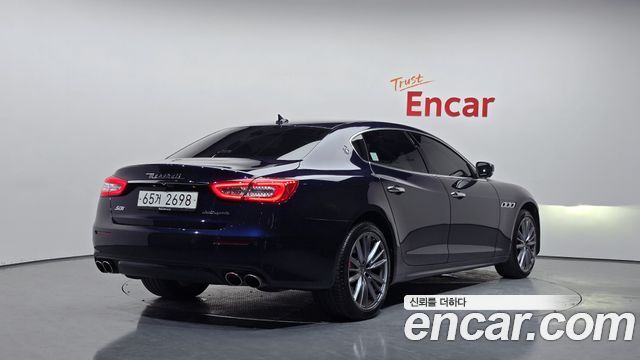 Maserati Quattroporte S Q4 3.0 V6 Granlusso - фото 1