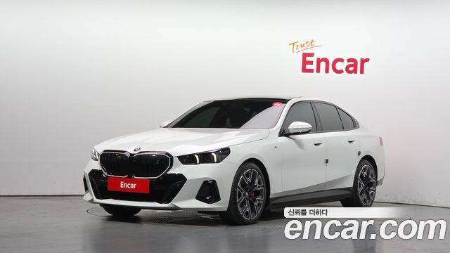 BMW i5 G60 eDrive 40 M Sport Pro - фото 0