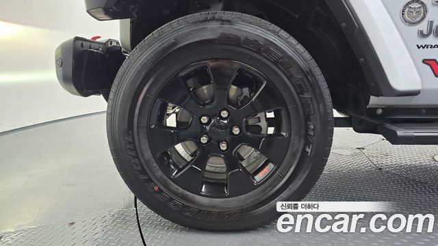 Jeep Wrangler JL 2.0 Overland Power Top 4Door - фото 3