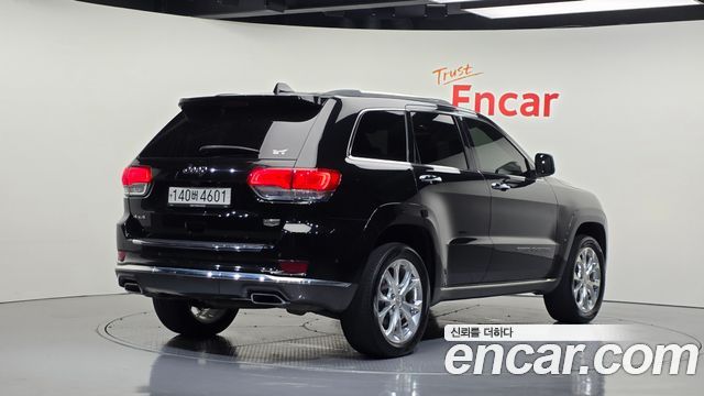 Jeep Cherokee 3.6 Summit WK2 - фото 1