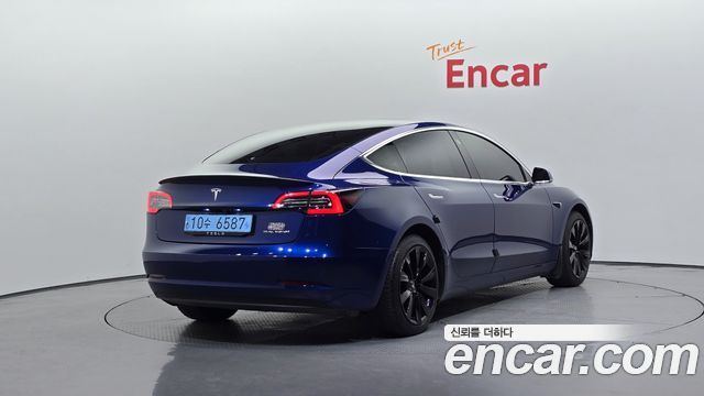 Tesla Model 3 Long Range AWD - фото 1