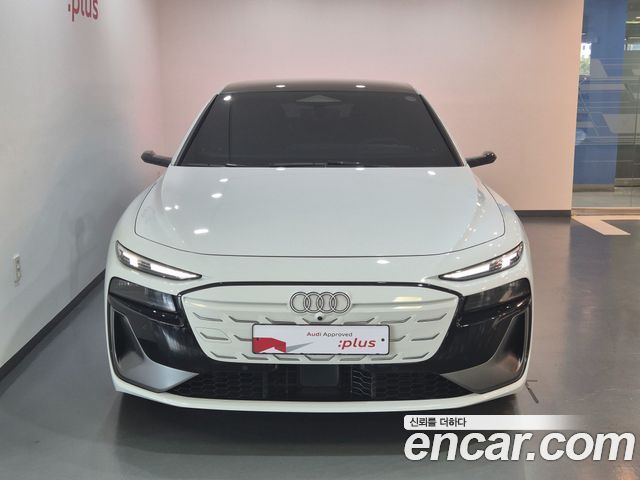 Audi A6 e-Tron Performance S line - фото 2