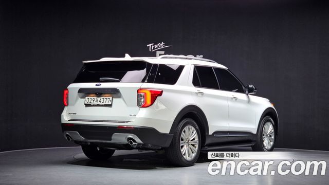Ford Explorer 6-го поколения 2.3 LimIted 4WD - фото 1