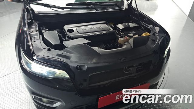 Jeep Cherokee KL 2.4 Limited AWD - фото 4