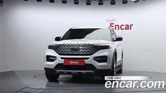 Ford Explorer 6-го поколения 2.3 LimIted 4WD - фото 2