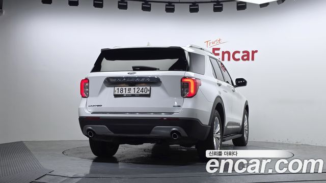 Ford Explorer 6-го поколения 2.3 LimIted 4WD - фото 3
