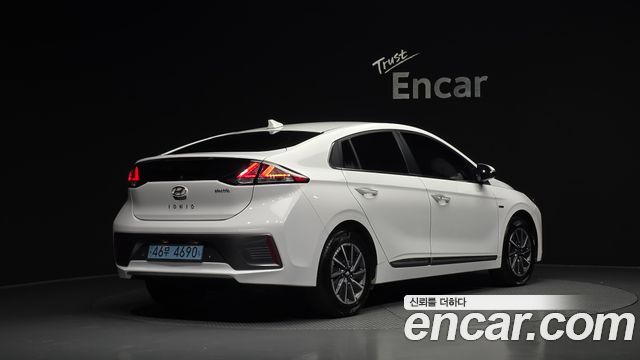 Hyundai Ioniq New Electric Q - фото 1