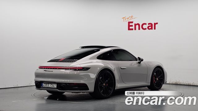 Porsche 911 Carrera 4S - фото 1