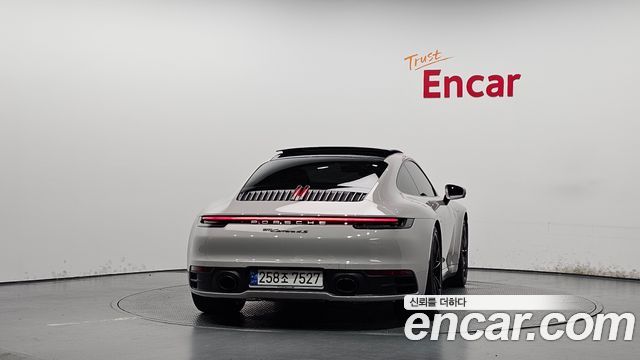 Porsche 911 Carrera 4S - фото 3