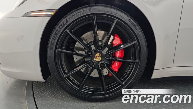 Porsche 911 Carrera 4S - фото 4