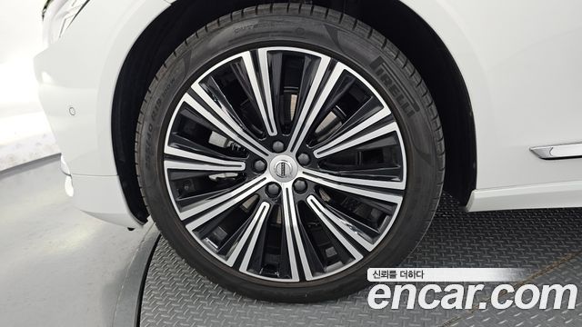 Volvo S90 B5 Ultimate Bright - фото 4