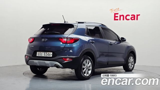 Kia Stonic 1.4 Deluxe - фото 1