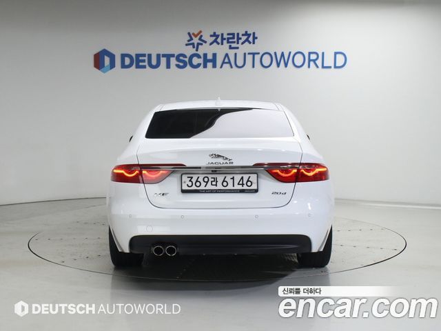 Jaguar XF X260 20d Portfolio - фото 3