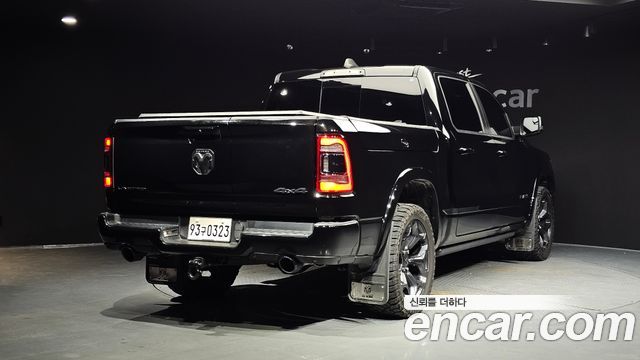 Dodge Ram Pick Up 5.7 - фото 1