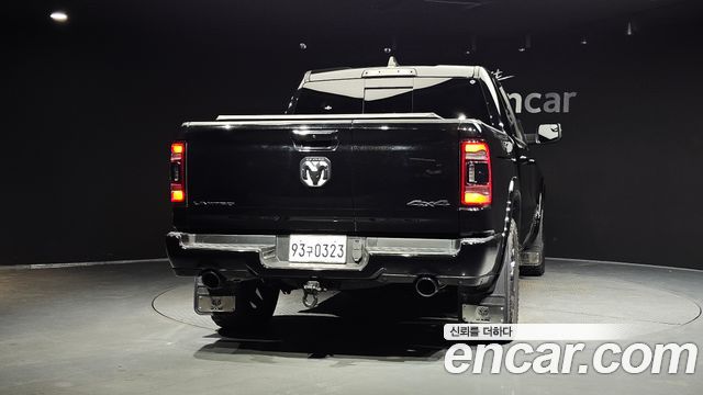 Dodge Ram Pick Up 5.7 - фото 3