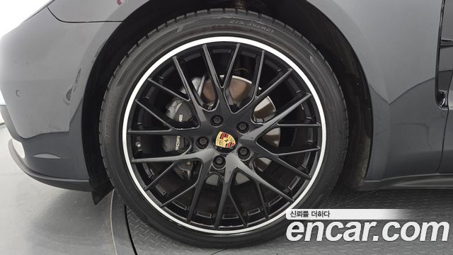 Porsche Panamera 3.0 AWD - фото 4