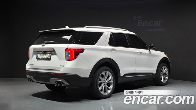 Ford Explorer 6-го поколения 3.0 Platinum 4WD - фото 1